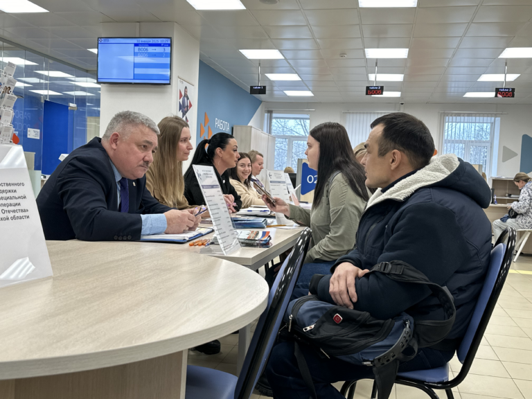 В Пензе организовали ярмарку вакансий для ветеранов СВО и их родственников