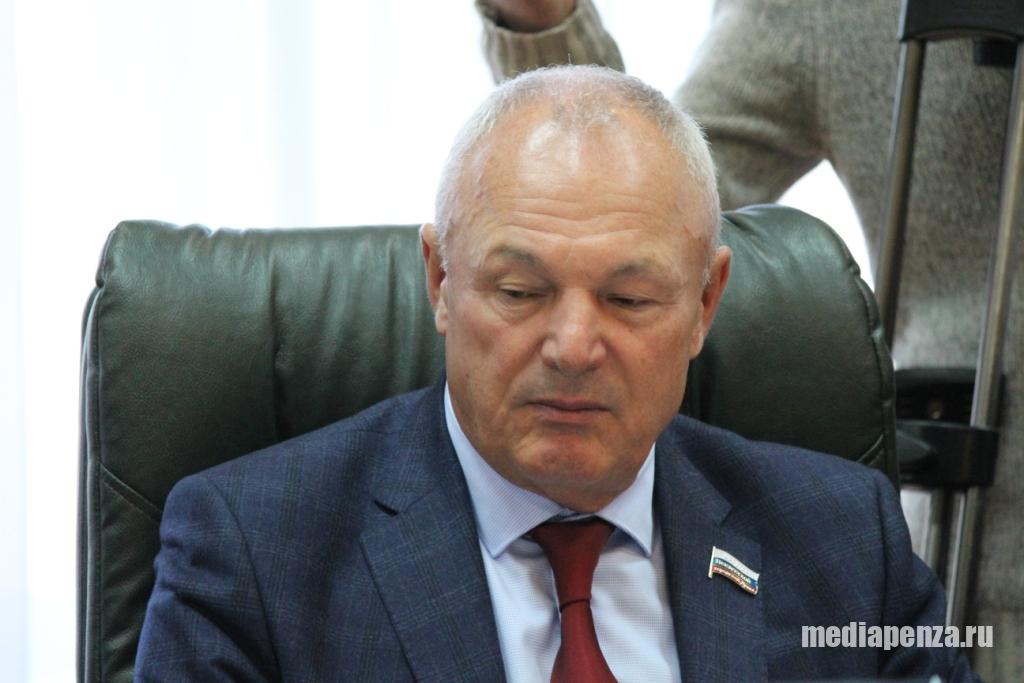 Жиганша Туктаров сложит свои полномочия депутата гордумы после скандала Жиганша Туктаров сложит свои полномочия депутата гордумы после скандала