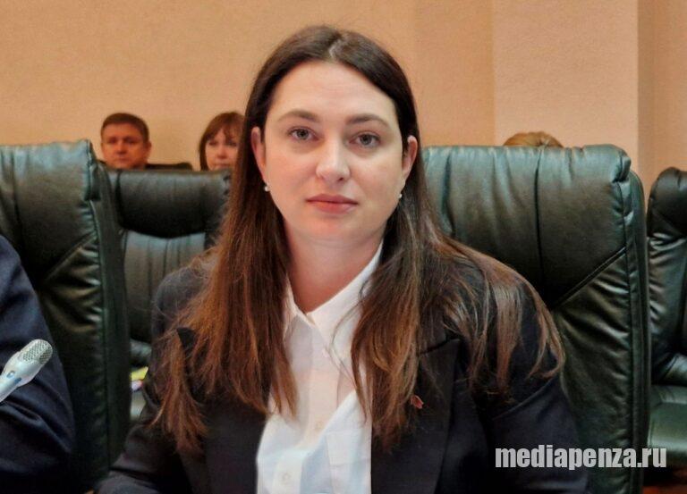 Депутат Елена Падалкина руководству Пензенской городской Думы: Ваша мораль - лживая и циничная