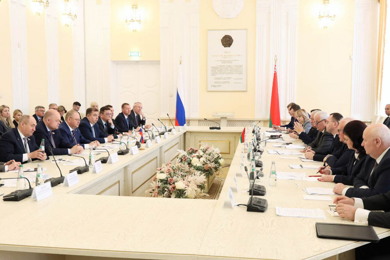 Губернатор Пензенской области провёл рабочую встречу с представителями Белорусии в Бресте Губернатор Пензенской области провёл рабочую встречу с представителями Белорусии в Бресте