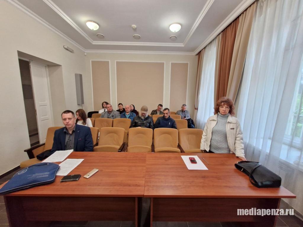 В Пензе майора полиции обвинили в превышении полномочий. Прокурор запросил ему 5 лет лишения свободы В Пензе майора полиции обвинили в превышении полномочий. Прокурор запросил ему 5 лет лишения свободы