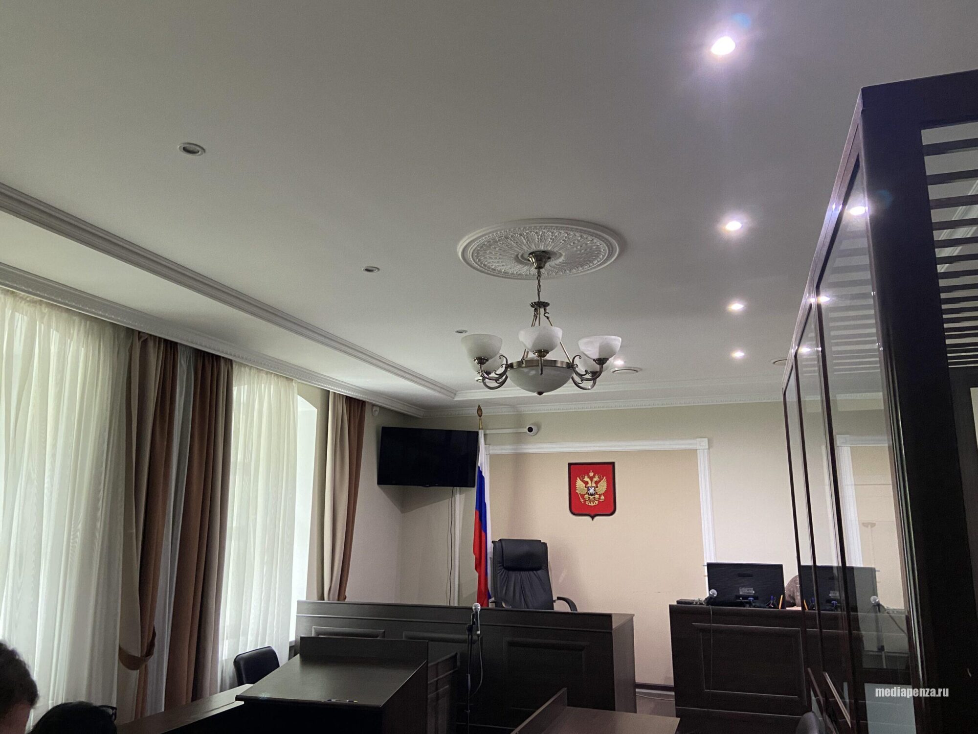 В суде начали рассматривать второй иск депутата Елены Падалкиной к городской Думе В суде начали рассматривать второй иск депутата Елены Падалкиной к городской Думе