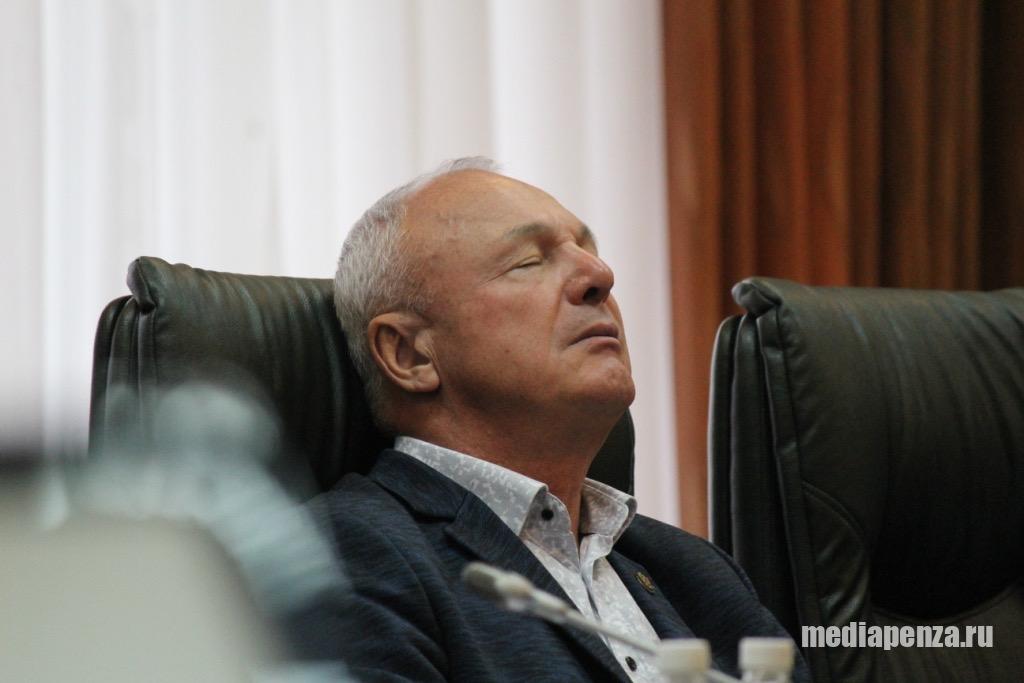 Лишённый мандата депутат гордумы Жиганша Туктаров заявил, что уходит на заслуженный отдых Лишённый мандата депутат гордумы Жиганша Туктаров заявил, что уходит на заслуженный отдых