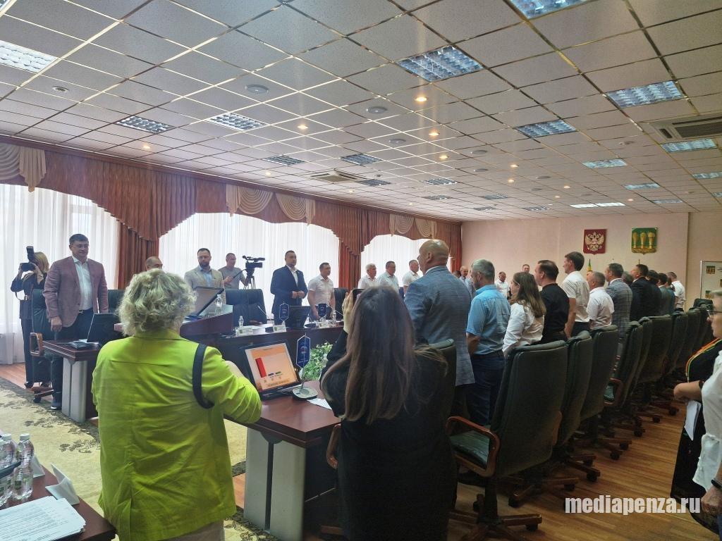 В гордуме почтили память защитников Пензы, погибших в боях с белочехами В гордуме почтили память защитников Пензы, погибших в боях с белочехами