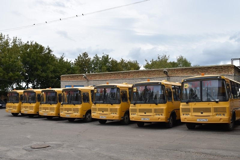 Мэр Пензы оценил состояние школьных автобусов Мэр Пензы оценил состояние школьных автобусов