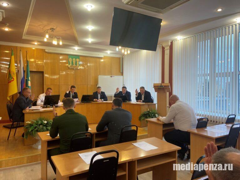 Председатель Пензенской гордумы заявил, что чем больше у него заместителей, тем лучше народу