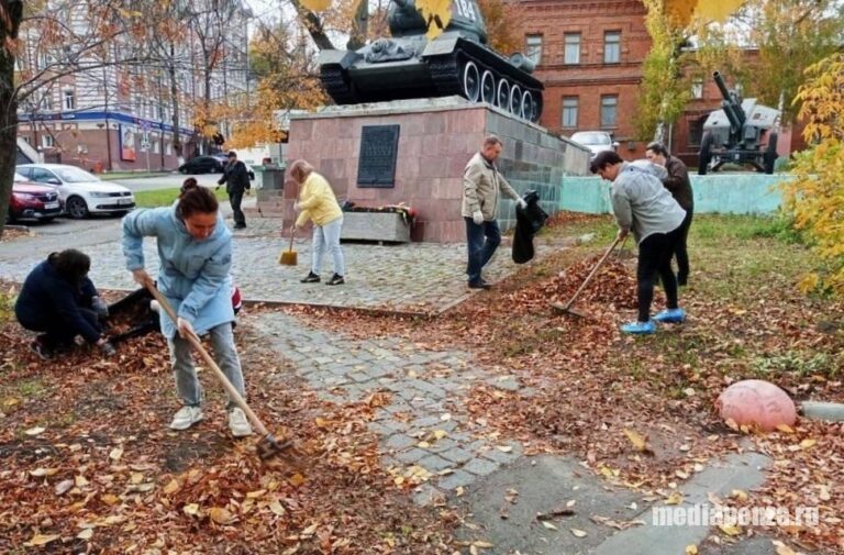 В Пензе стартовал ноябрьский месячник по благоустройству