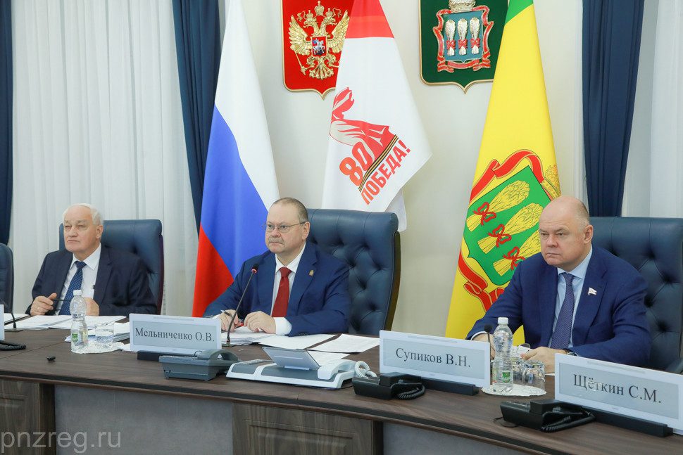 Губернатор Пензенской области призвал сплотиться в борьбе против наркотиков Губернатор Пензенской области призвал сплотиться в борьбе против наркотиков