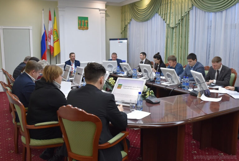 В Пензе будут увозить большегрузы, мешающие проезду спецтехники