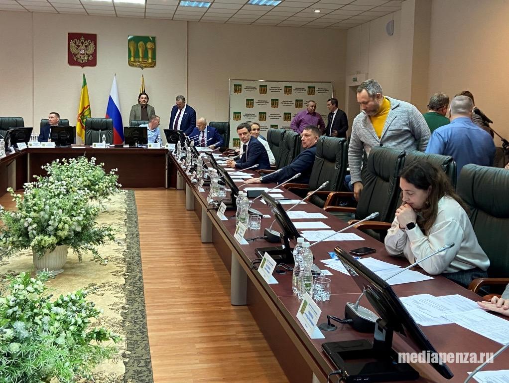 Депутат Елена Падалкина предложила заслушивать отчёты руководителей муниципальных компаний на сессиях гордумы Депутат Елена Падалкина предложила заслушивать отчёты руководителей муниципальных компаний на сессиях гордумы
