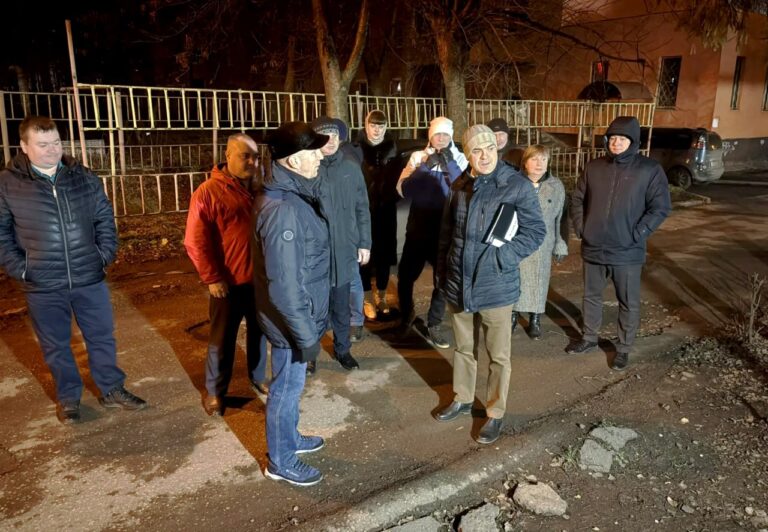 Мэр Пензы проверил состояние дворов в микрорайоне Стрела