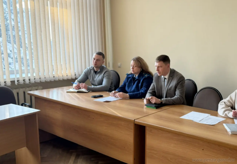Руководителям управляек в Пензе напомнили об ответственности за состояние территории МКД