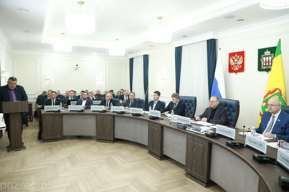 В Пензенском правительстве обсудили борьбу с мошенниками В Пензенском правительстве обсудили борьбу с мошенниками