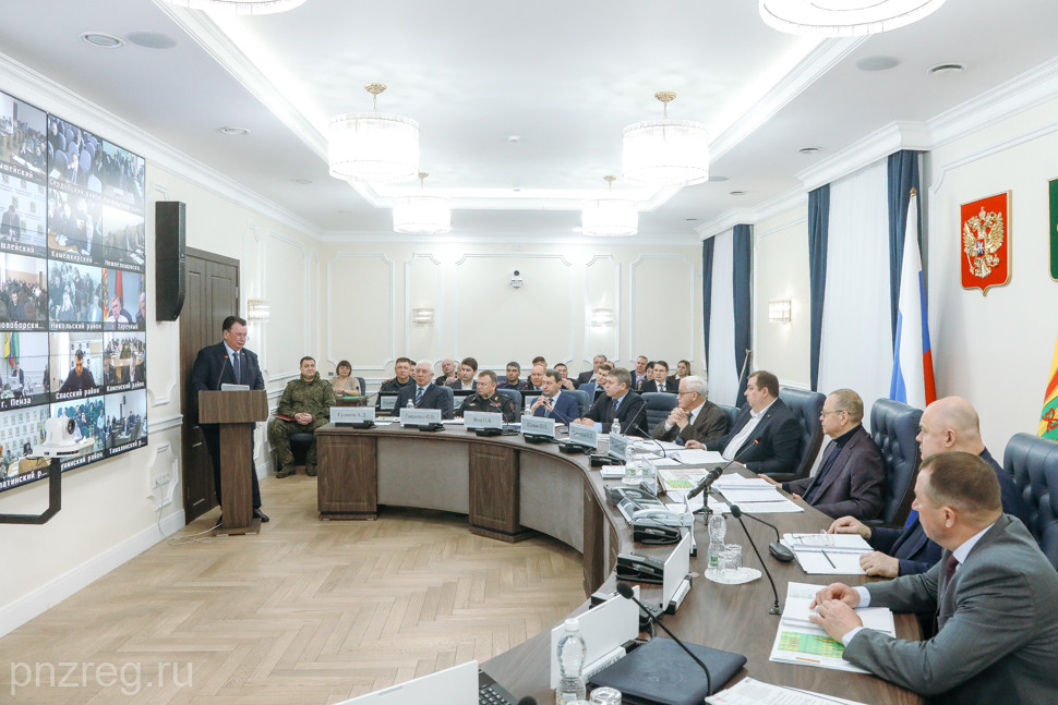 В правительстве Пензенской области обсудили борьбу с употреблением психоактивных веществ в среде несовершеннолетних В правительстве Пензенской области обсудили борьбу с употреблением психоактивных веществ в среде несовершеннолетних