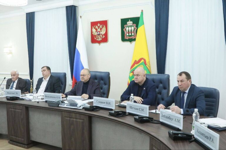 В пензенском правительстве обсудили развитие инфраструктуры и благоустройство в регионе