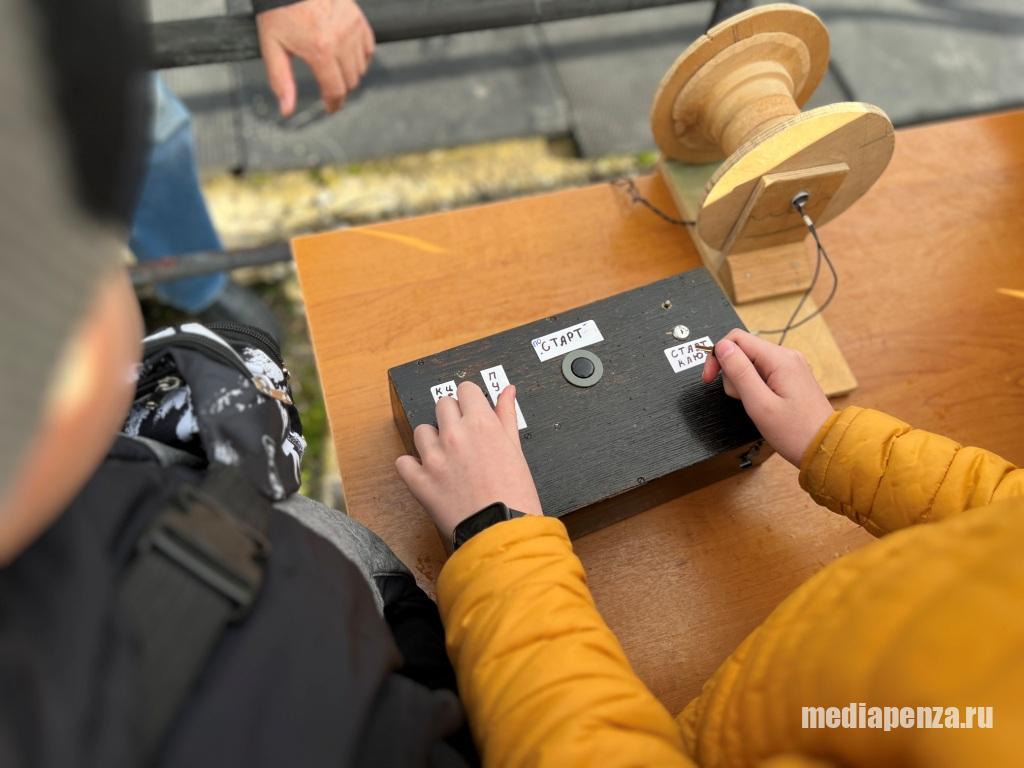 В Заречном в преддверии Дня космонавтики запустили несколько ракет В Заречном в преддверии Дня космонавтики запустили несколько ракет