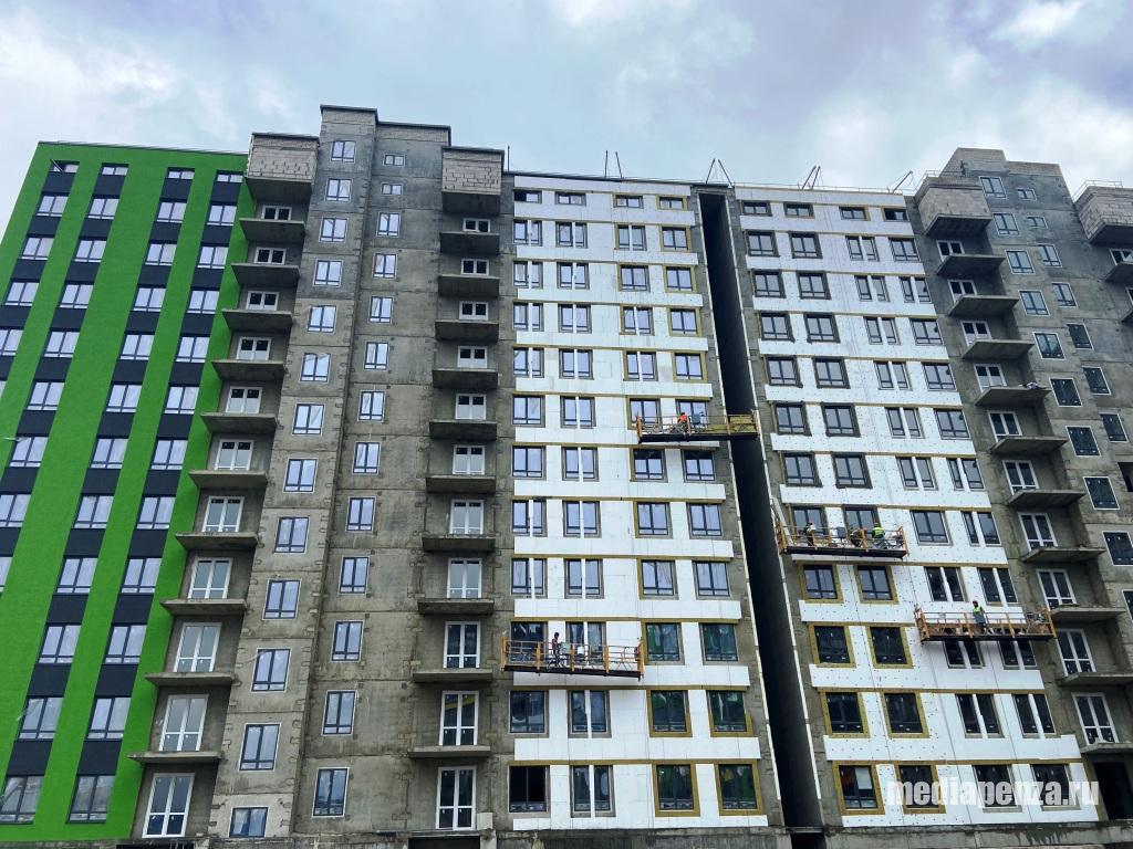 Достройка домов на улице Светлой в Засечном и на улице 8 Марта в Пензе завершится в июне