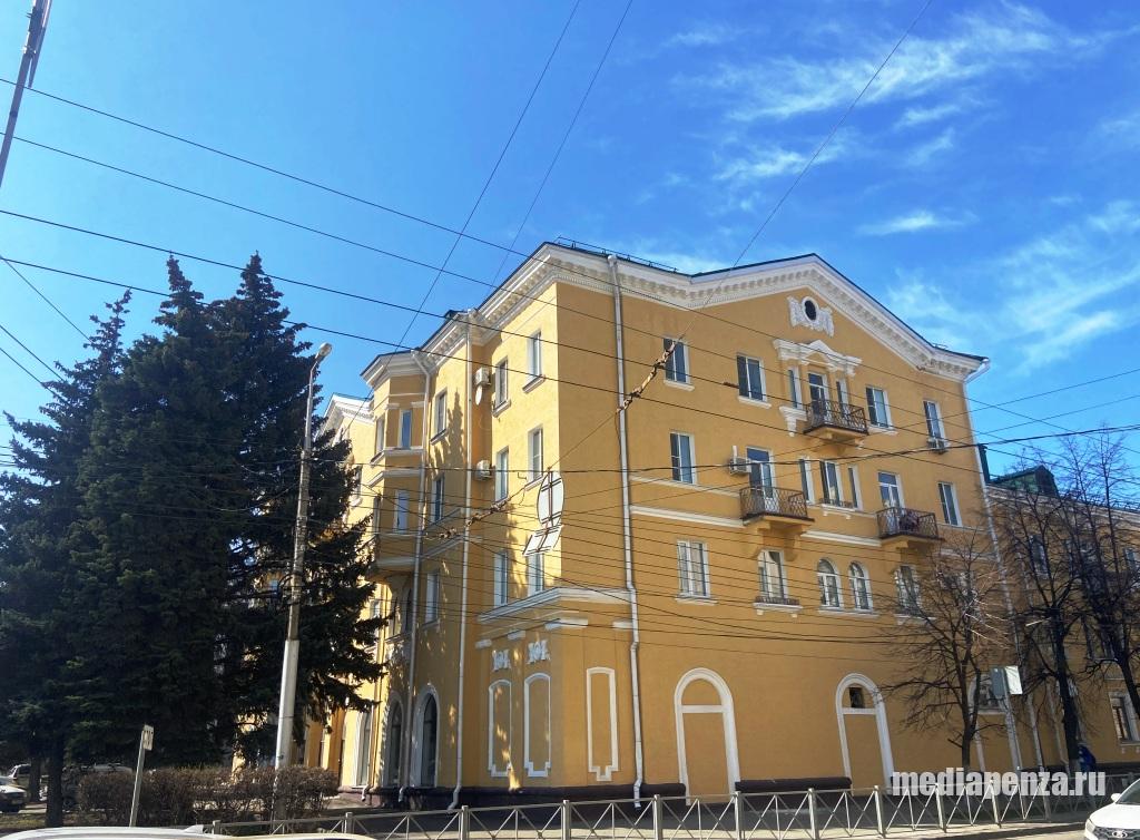 В здании бывшего кинотеатра «Москва» откроется супермаркет В здании бывшего кинотеатра «Москва» откроется супермаркет