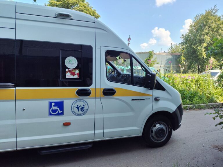 Более 100 жителей Пензы воспользовались услугами социального такси