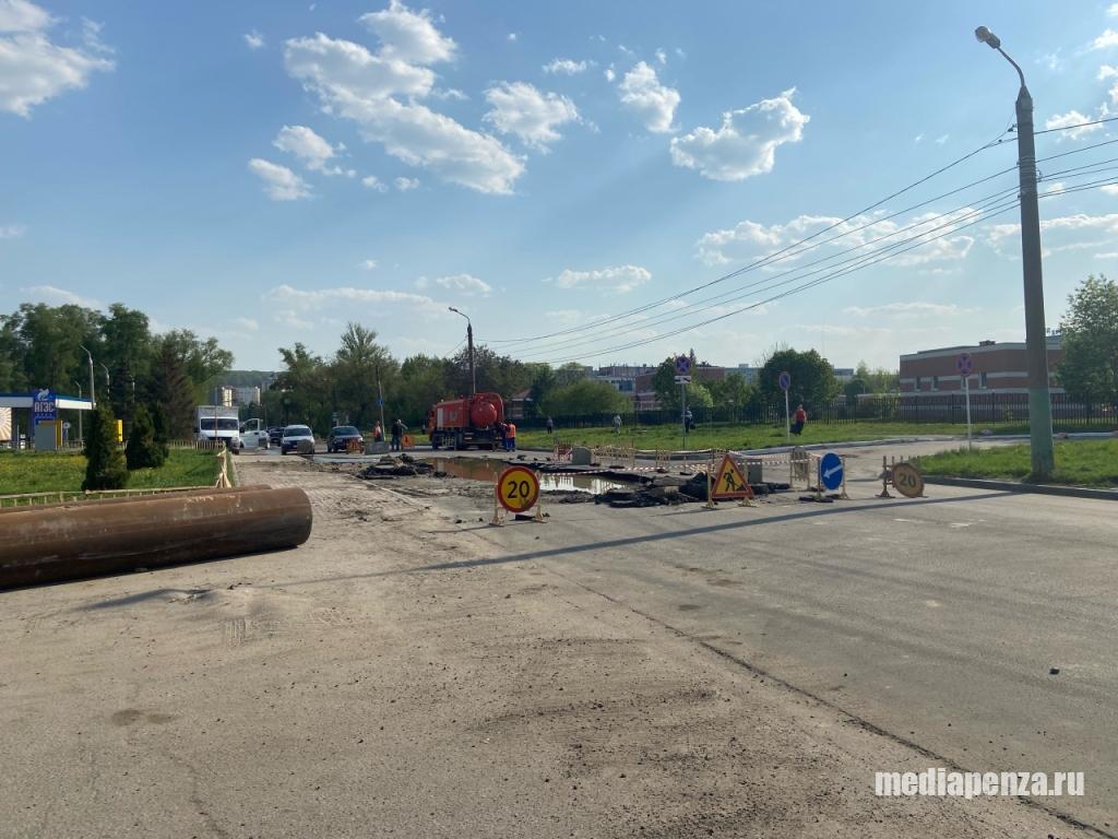 Пенза уходит в «Тартар» и утопает в зловонных водах «Стикса». Что происходит на проспекте Победы и когда ждать решения ситуации? Пенза уходит в «Тартар» и утопает в зловонных водах «Стикса». Что происходит на проспекте Победы и когда ждать решения ситуации?