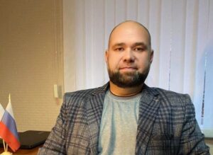 Глава администрации Воскресеновского сельсовета в нарушение закона передал сети водоснабжения своему однокласснику