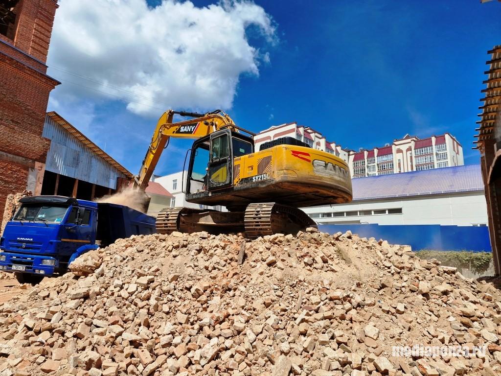 В Пензе в рамках реставрации снесли старинный храм XIX века