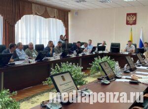 Десятки молодых деревьев на улице 8 Марта погибли из-за утечки «Горводоканала» Десятки молодых деревьев на улице 8 Марта погибли из-за утечки «Горводоканала»