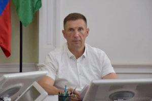 В Пензе на длинные выходные усилили работу коммунальных и аварийных служб В Пензе на длинные выходные усилили работу коммунальных и аварийных служб
