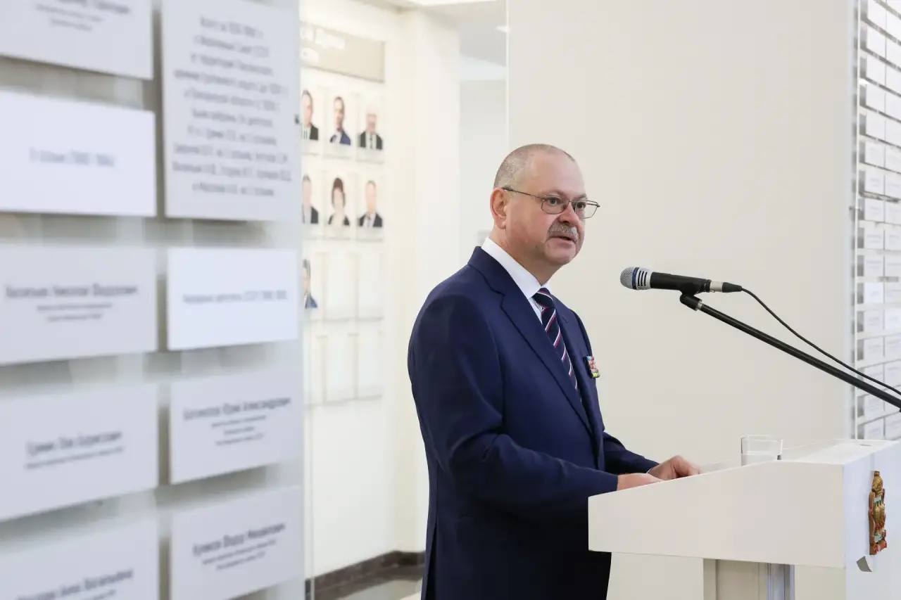 В правительстве Пензенской области открыли историческую экспозицию о служении земляков Отечеству В правительстве Пензенской области открыли историческую экспозицию о служении земляков Отечеству