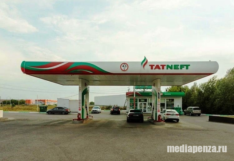 На заправках «Татнефть» ввели ограничения на топливо На заправках «Татнефть» ввели ограничения на топливо