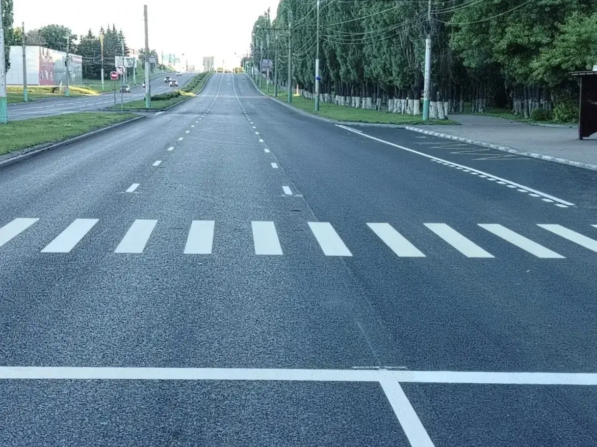 На обновлённой улице 8 Марта в Пензе нанесли новую дорожную разметку На обновлённой улице 8 Марта в Пензе нанесли новую дорожную разметку
