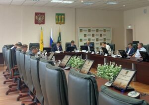 Алексей Шуварин сменил Сергея Васянина на посту председателя комиссии гордумы