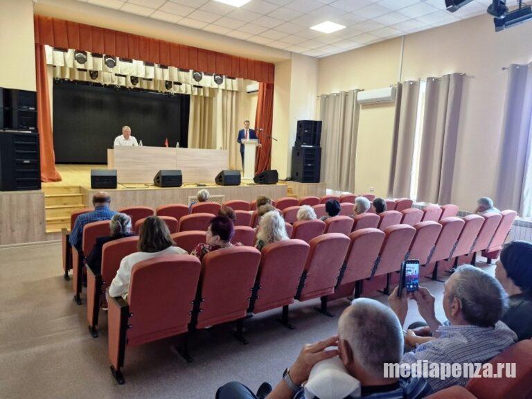 Депутат Государственной Думы Георгий Камнев встретился с жителями Сердобска