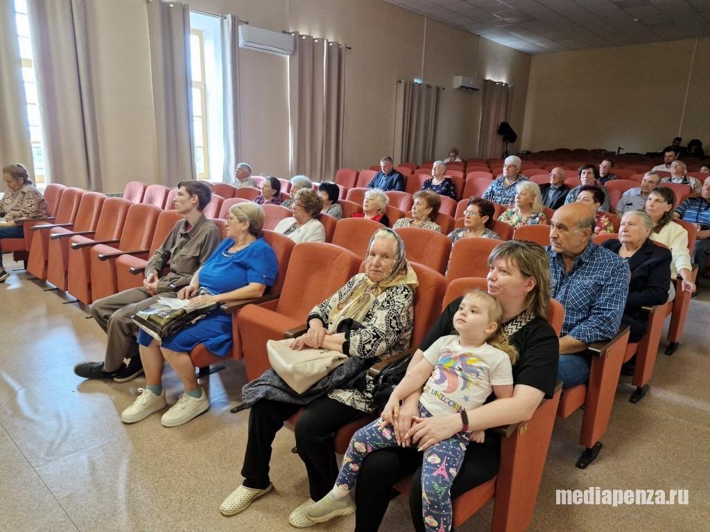 Депутат Государственной Думы Георгий Камнев встретился с жителями Сердобска