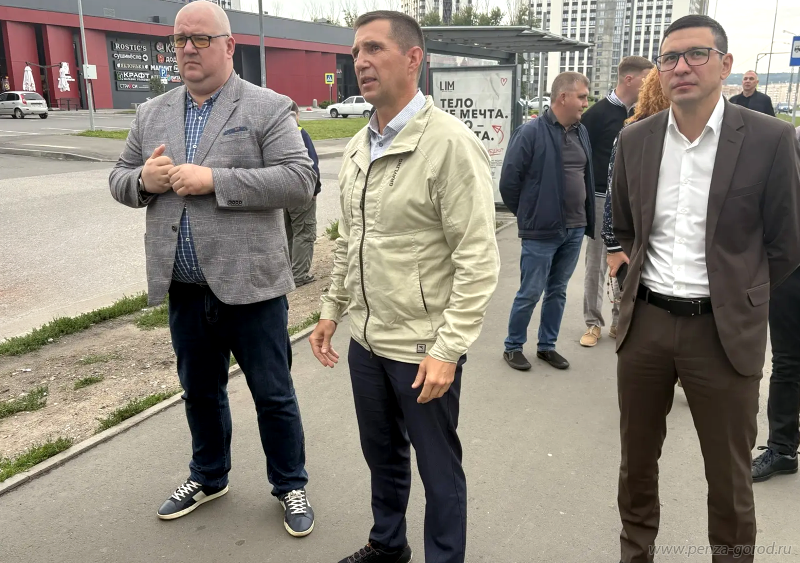 Мэр Пензы провёл утренний объезд микрорайона Арбеково