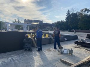 Фонтан на Фонтанной площади в Пензе продолжают подготавливать к зиме