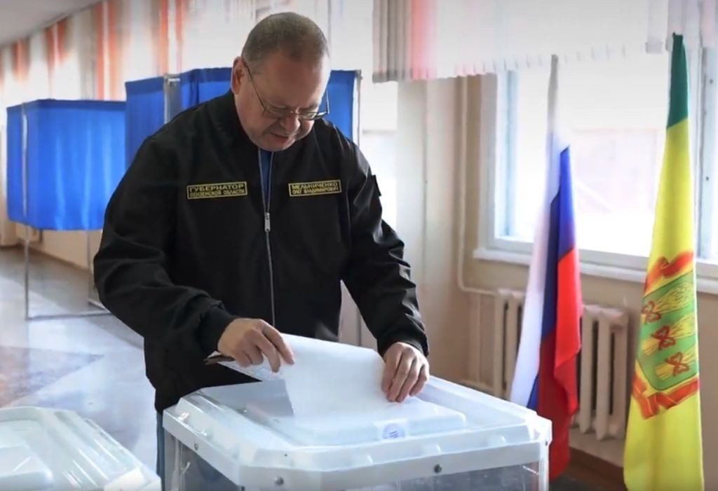 Губернатор Пензенской области Олег Мельниченко проголосовал на выборах