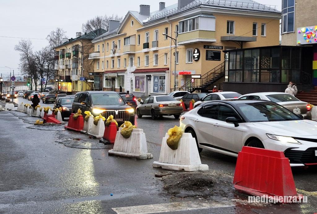 В КПРФ предложили передавать конфискованные автомобили больницам и школам В КПРФ предложили передавать конфискованные автомобили больницам и школам