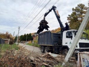 В Ленинском районе Пензы провели работы по благоустройству
