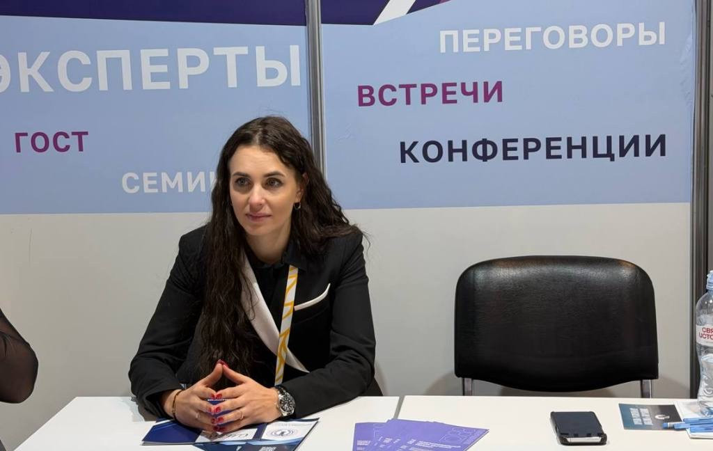 Эксперт из Пензы Ольга Курашова выступила на Всероссийской выставке похоронной отрасли Эксперт из Пензы Ольга Курашова выступила на Всероссийской выставке похоронной отрасли