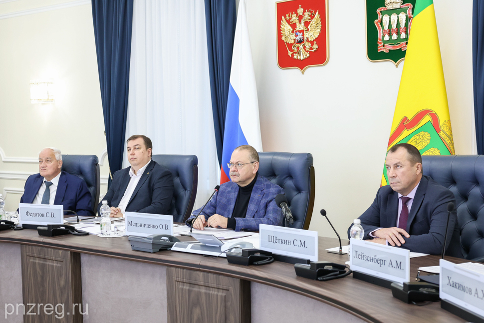 Губернатор Пензенской области поручил усилить контроль за качеством строительных работ Губернатор Пензенской области поручил усилить контроль за качеством строительных работ